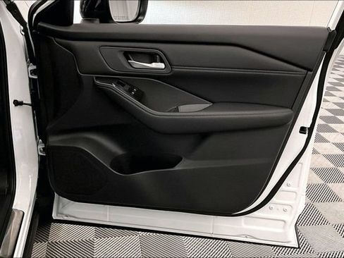 New 2026 Nissan Rogue Dark Armor AWD/4WD image 36