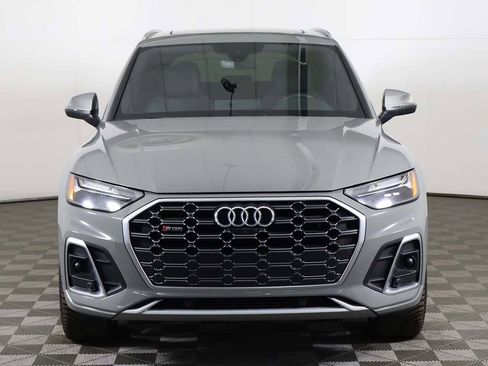 Used 2022 Audi SQ5 Premium Plus w/ Premium Plus Package image 12