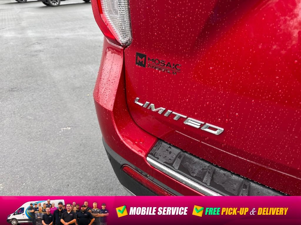 Used 2023 Ford Explorer Limited w/ Equipment Group 301A AWD/4WD image 21