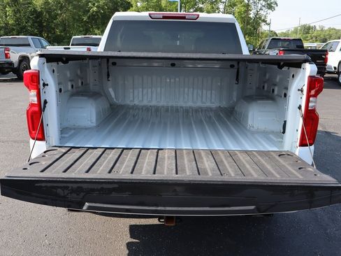 Used 2023 Chevrolet Silverado 1500 RST w/ Z71 Off-Road Package image 29