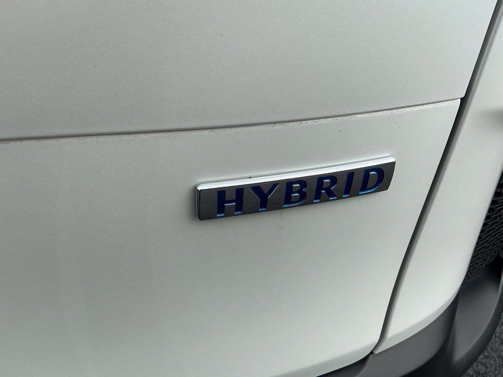 Used 2025 MAZDA CX-50 2.5 Hybrid w/ Weather Package AWD/4WD image 12