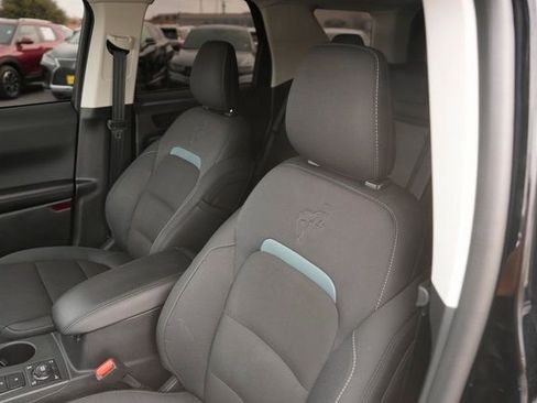 Used 2024 Ford Bronco Sport Badlands image 9