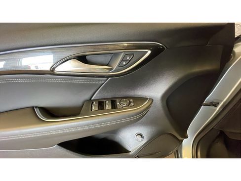 Used 2023 Buick Envision Preferred w/ Sport Touring Package AWD/4WD image 10