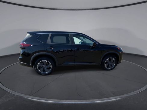 Used 2024 Nissan Rogue SV AWD/4WD image 9