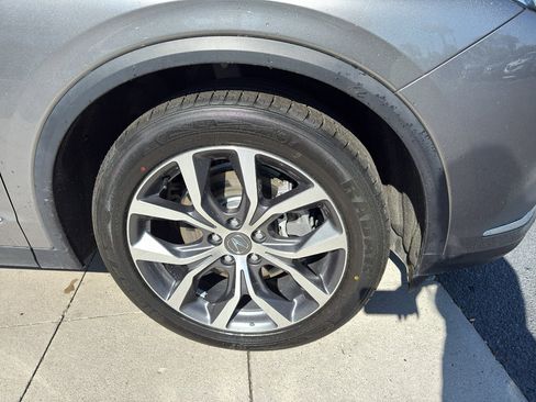 Certified 2024 Acura MDX SH-AWD w/ Technology Package image 34