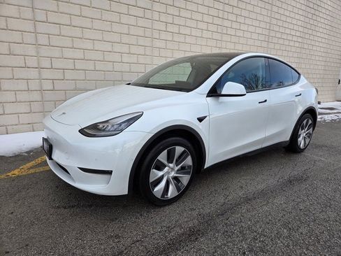 Used 2020 Tesla Model Y Long Range image 70