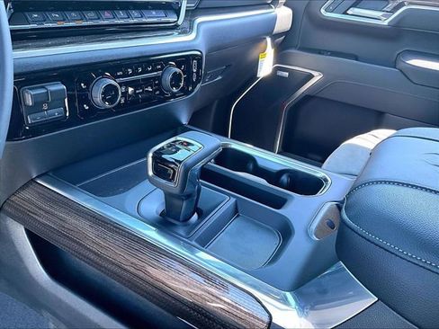New 2026 Chevrolet Silverado 1500 RST AWD/4WD image 13