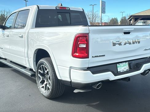 New 2026 RAM 1500 Laramie w/ Sport Appearance Package AWD/4WD image 5