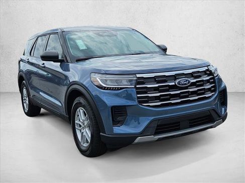 New 2026 Ford Explorer Active RWD image 7