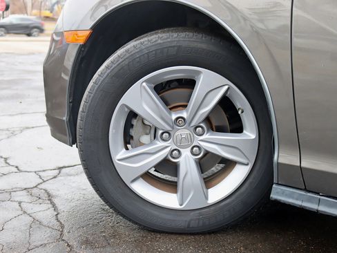 Used 2018 Honda Odyssey EX-L image 14