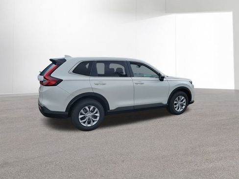 Used 2025 Honda CR-V LX image 10