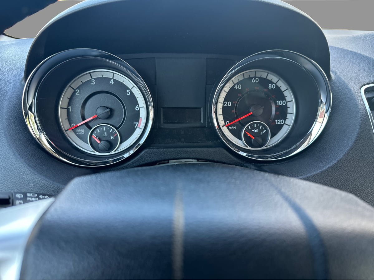Used 2016 Dodge Grand Caravan American Value Package w/ UConnect Hands-Free Group FWD image 37