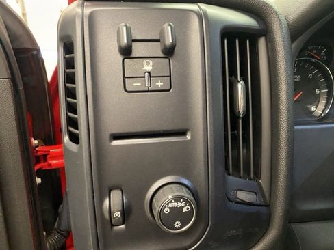 Used 2017 Chevrolet Silverado 1500 Custom w/ Custom Convenience Package image 30