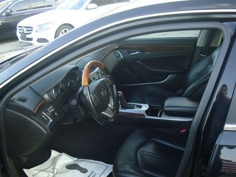 Used 2011 Cadillac CTS Luxury image 10