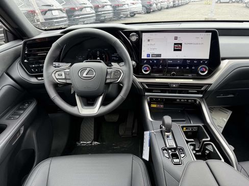 Used 2026 Lexus TX 350 AWD w/ Technology Package image 8