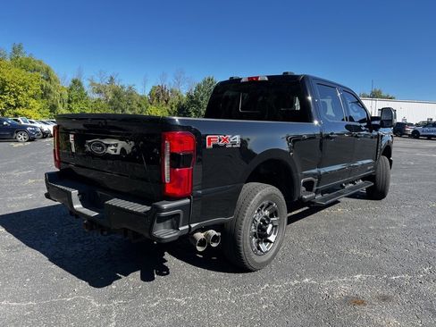 Used 2023 Ford F250 Lariat w/ Sport Appearance Package image 14