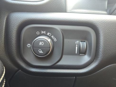 Used 2026 RAM 2500 Big Horn AWD/4WD image 12