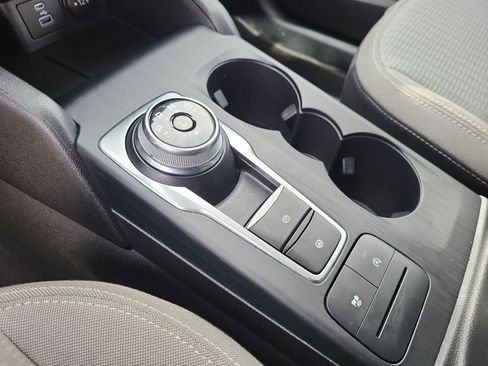 Used 2022 Ford Escape S image 20