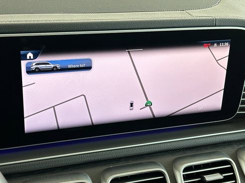 Used 2024 Mercedes-Benz GLS 450 4MATIC image 20