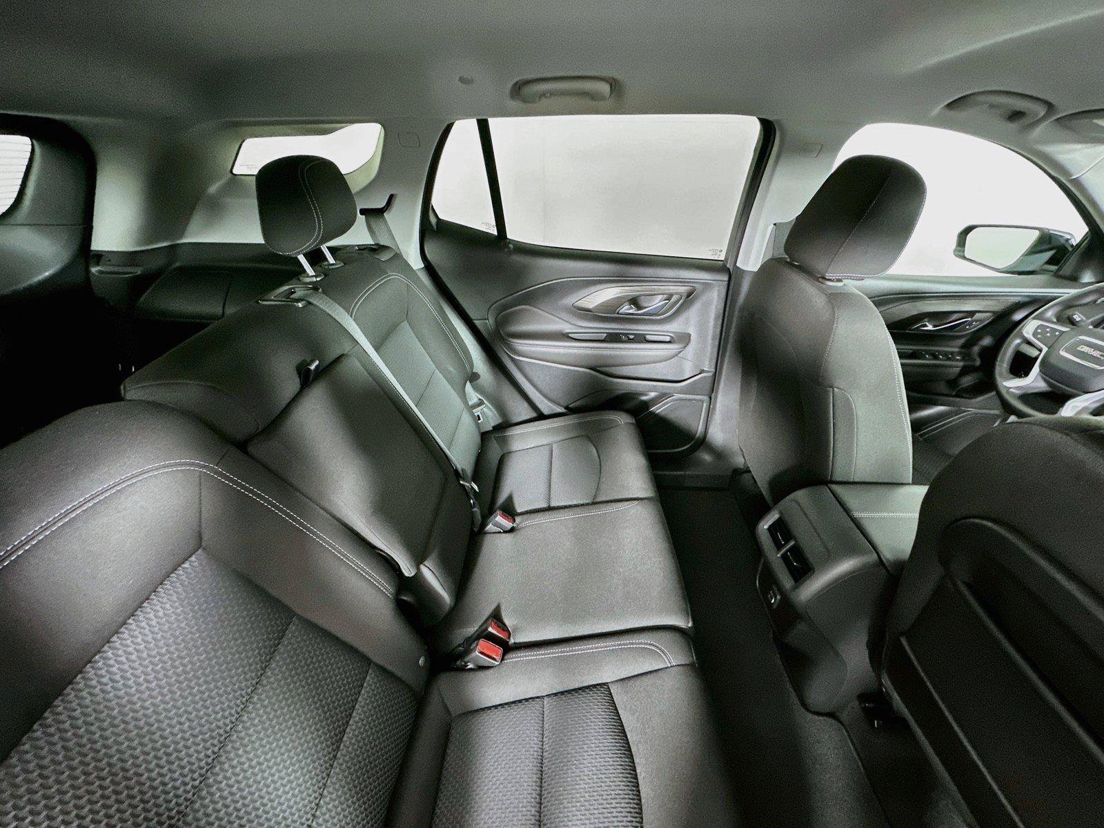 Used 2023 GMC Terrain SLE w/ Driver Convenience Package AWD/4WD image 26