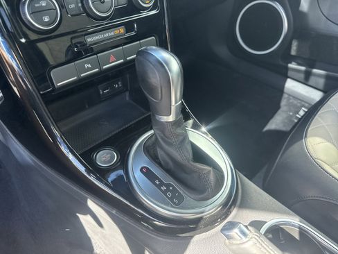 Used 2019 Volkswagen Beetle 2.0T Final Edition SEL image 21