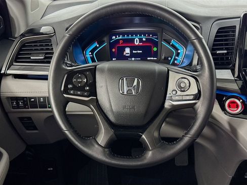 Used 2024 Honda Odyssey Elite image 36