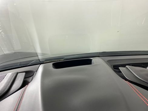 Used 2021 Chevrolet Corvette Stingray Premium Cpe w/ Z51 Performance Package image 27