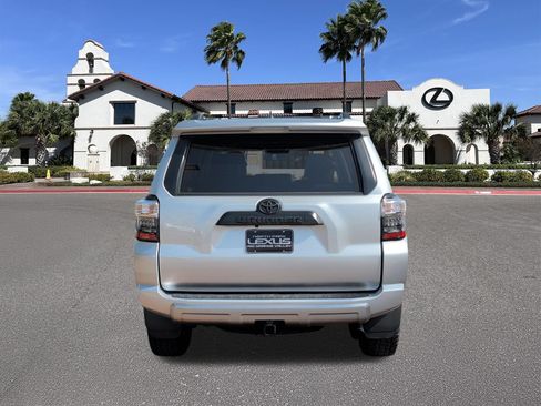 Used 2024 Toyota 4Runner TRD Off-Road Premium w/ Moonroof Package AWD/4WD image 3