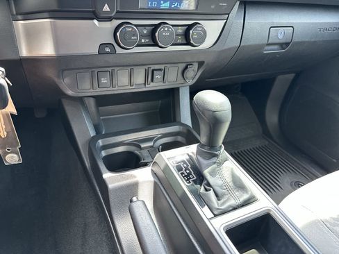 Used 2022 Toyota Tacoma SR w/ SX Package RWD image 22