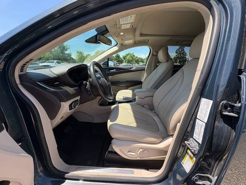 Used 2019 Lincoln MKC Reserve w/ MKC Technology Package AWD/4WD image 11