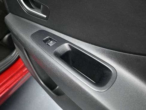 Used 2024 Hyundai Elantra SEL FWD image 42