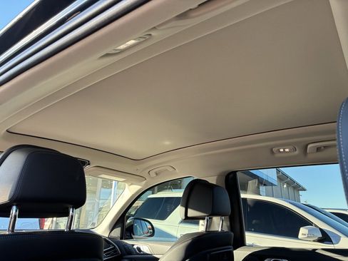 Used 2020 BMW X7 xDrive40i w/ Premium Package image 17