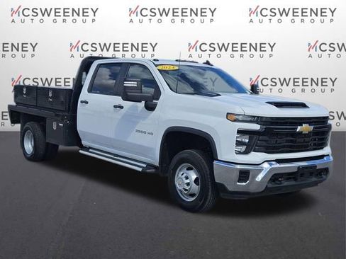 Used 2024 Chevrolet Silverado 3500 W/T w/ WT Convenience Package AWD/4WD image 7