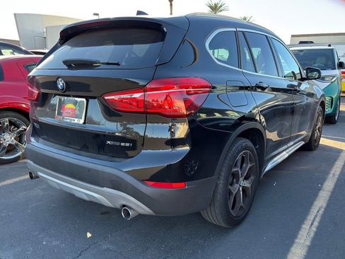 Used 2019 BMW X1 xDrive28i w/ Convenience Package image 4
