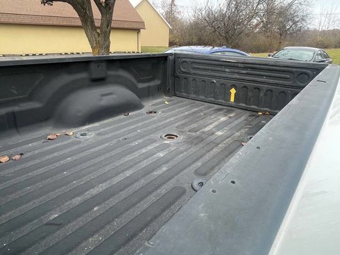 Used 2018 RAM 3500 Laramie image 19