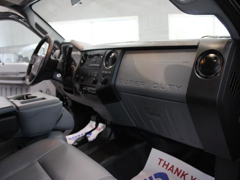 Used 2015 Ford F250 XL AWD/4WD image 12