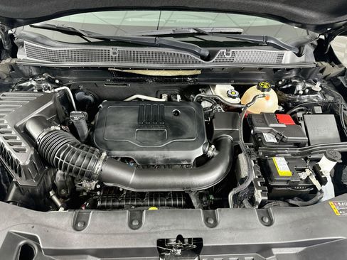 Used 2023 Chevrolet Blazer LT FWD image 29
