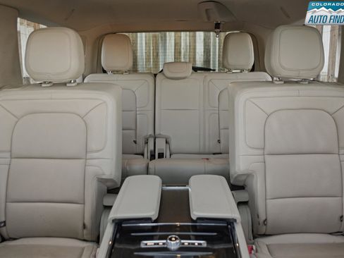 Used 2020 Lincoln Navigator Reserve w/ Equipment Group 208A Reserve image 25