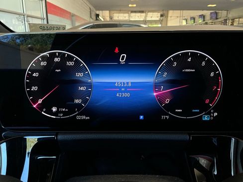 Used 2025 Mercedes-Benz GLA 250 image 43