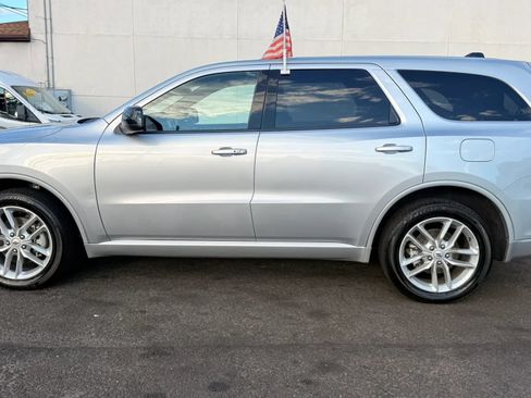 Used 2025 Dodge Durango GT AWD/4WD image 9