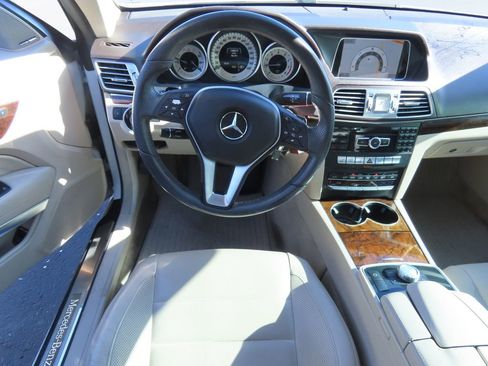 Used 2014 Mercedes-Benz E 350 E 350 image 5
