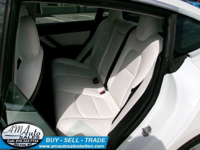 Used 2020 Tesla Model 3 Standard Range Plus RWD image 13
