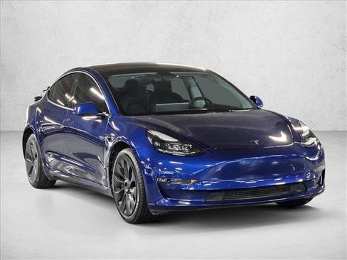 Used 2022 Tesla Model 3 Long Range AWD/4WD image 3