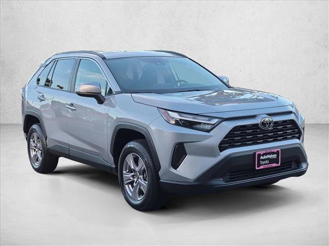 Certified 2025 Toyota RAV4 XLE FWD image 3