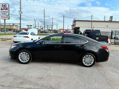 Used 2015 Lexus ES 350 w/ Premium Package FWD image 4