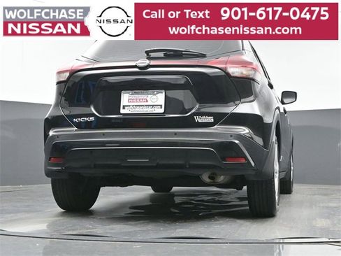 Used 2022 Nissan Kicks S image 24