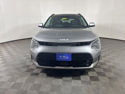 Used 2024 Kia Niro Wind w/ Wind Preserve Package image 2