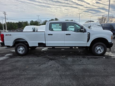 New 2026 Ford F250 XL w/ Snow Plow Prep Package image 6