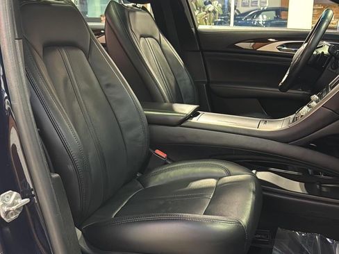 Used 2017 Lincoln MKZ Reserve w/ Climate Package image 18