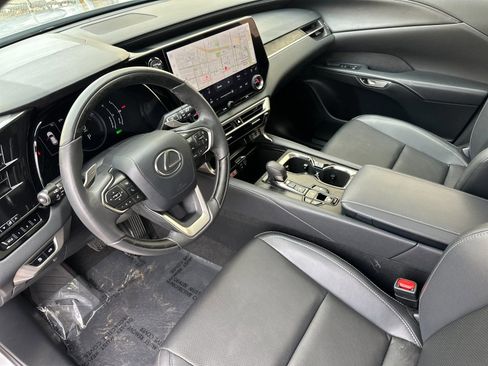 Used 2024 Lexus RX 350h w/ Accessory Package (Z1) image 10